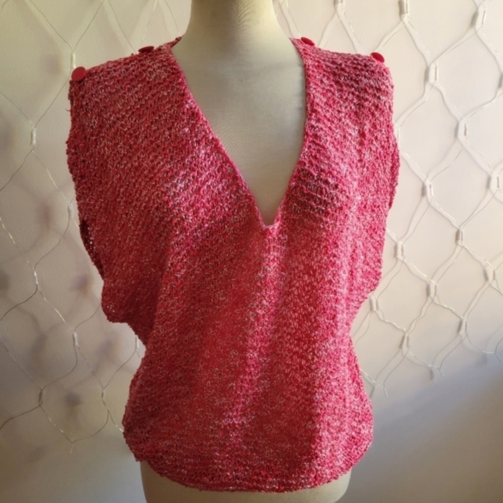 Vintage Knit Top • Hot Pink • Labeless • Loose Knit • See-Through •Medium